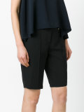 knee-length shorts 