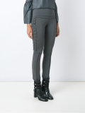 skinny pants
