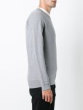 round neck sweatshirt