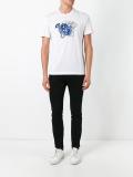 Medusa contrast embroidery T-shirt