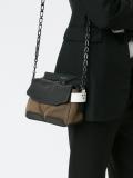 chain strap crossbody bag