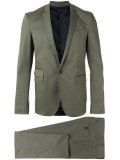 single breasted suit