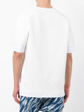 layered T-shirt 