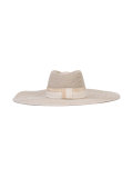 wide brim hat 