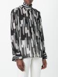 pleated collar blouse