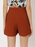 high-waisted short