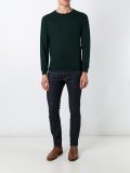 round neck jumper