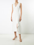long sleeveless dress 