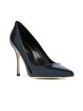pointed toe pumps