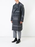 双排扣外套
