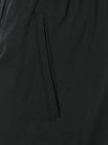 straight trousers 
