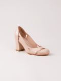chunky heel pumps
