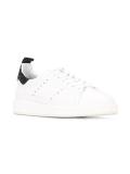 Starter sneakers