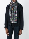 floral print scarf 