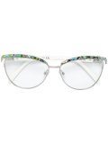 cat eye shaped glasses