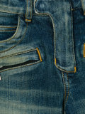 zipped pockets jeans 