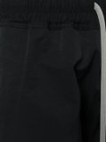 Pod shorts
