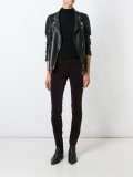 skinny fit jeans