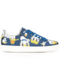 Donald Duck sneakers 