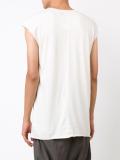 shortsleeved T-shirt