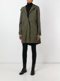 'Eskimo'排扣大衣