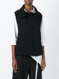 sleeveless sweater 