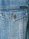chest pockets denim jacket
