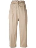  cropped trousers 