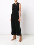 wide-legged cropped trousers