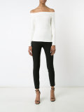 off-shoulders longsleeved blouse