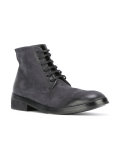 lace-up boots 