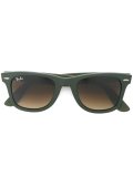 'Wayfarer'太阳眼镜