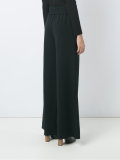 wide leg trousers