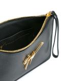 'Lee' clutch