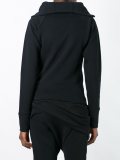 zipped sweatshirt