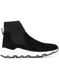 slip-on sneakers 