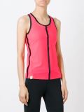 'Racerback'运动坦克背心