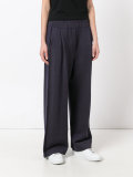 loose fit trousers