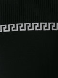 刺绣上衣