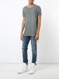 plain T-shirt 