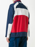 Field windbreaker