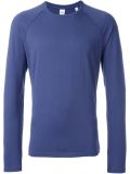 raglan sleeve sweater