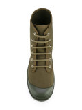 star sneaker boots