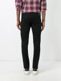 slim-fit jeans 