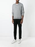 V-neck jumper