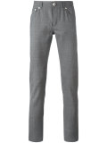 slim-fit trousers 