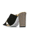 Hill sandals