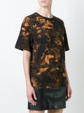 camouflage print T-shirt