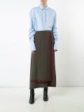 longsleeved shirt 