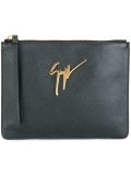 'Lee' clutch